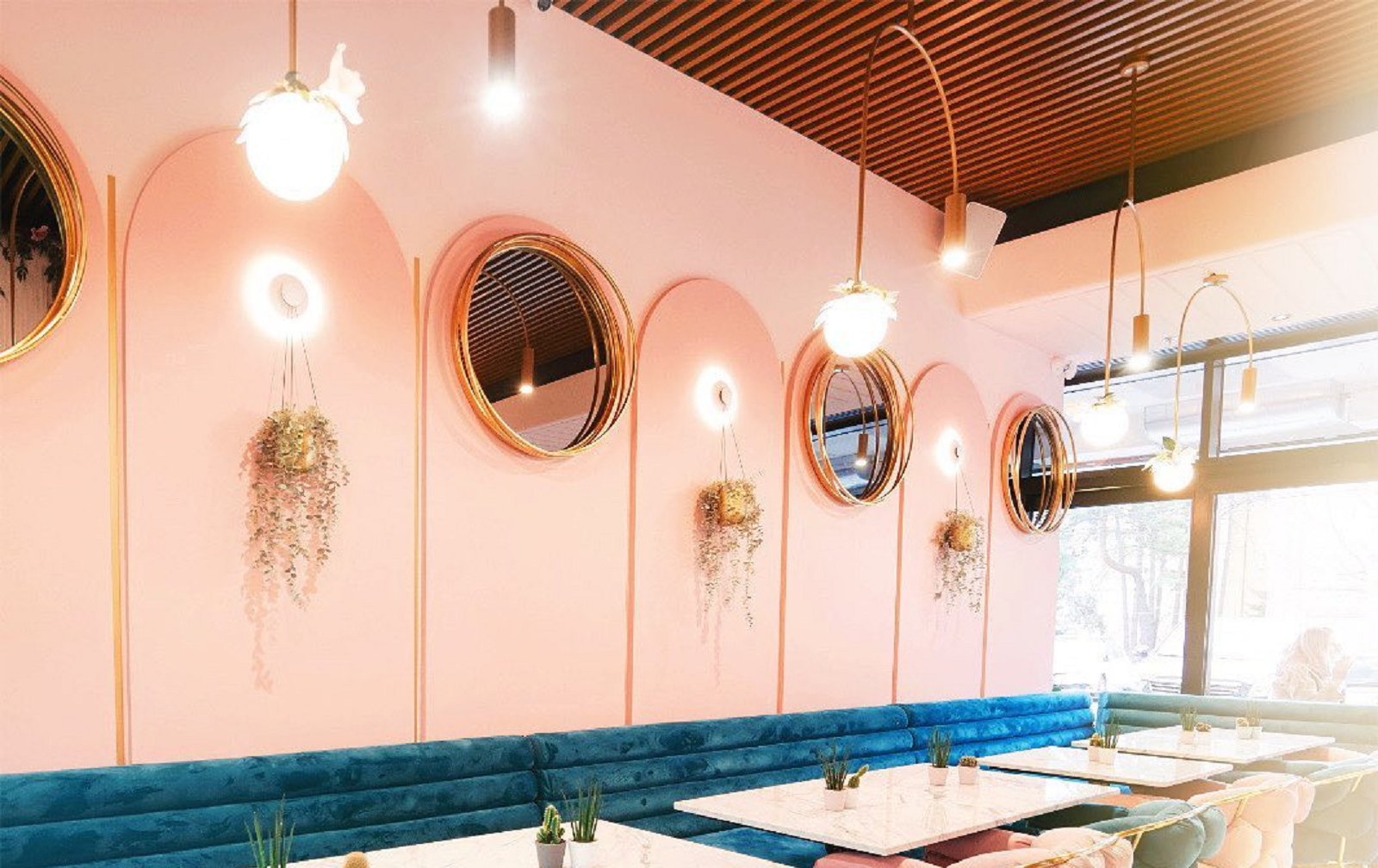 Luna Cafe